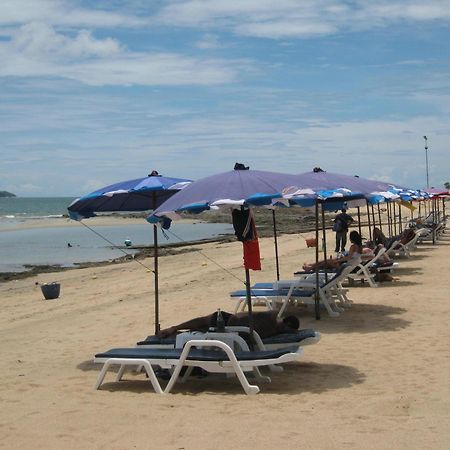 Hotel Baan Talay Pattaya Zewnętrze zdjęcie